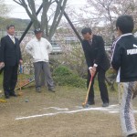 後ろは坊池市議