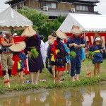 日吉神社御田植祭手植え前